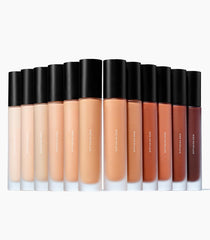 MAKE Beauty Diffusion Dew Skin Tint final finish looks breathable and radiant.