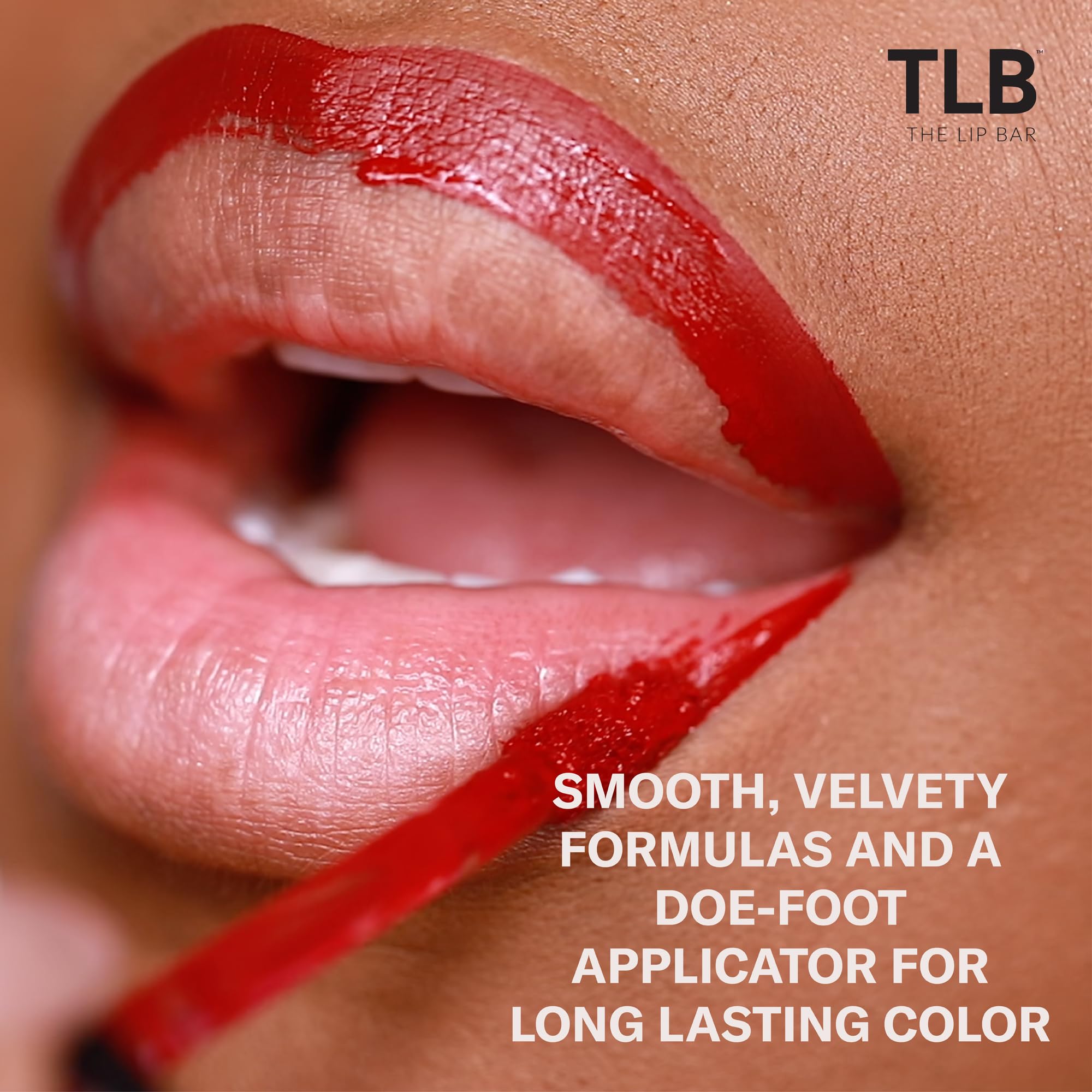 Application guide image shows outlining lips and applying from inner corners to outer.